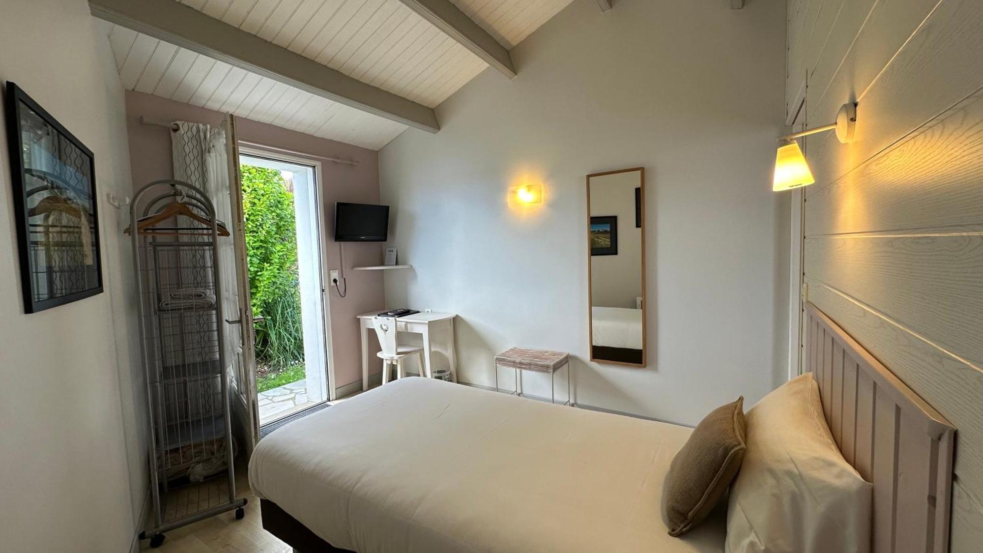 Hotel Le Goeland Barbatre Екстер'єр фото