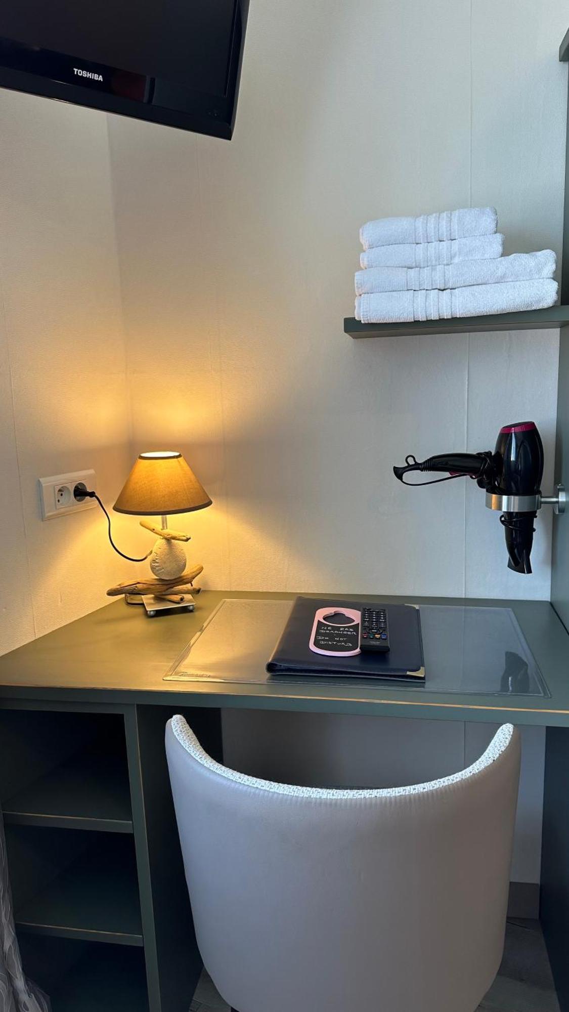 Hotel Le Goeland Barbatre Екстер'єр фото